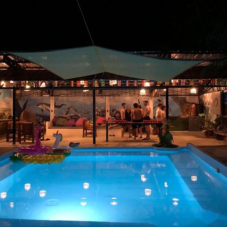 Ananas Guesthouse Моалбоал Экстерьер фото
