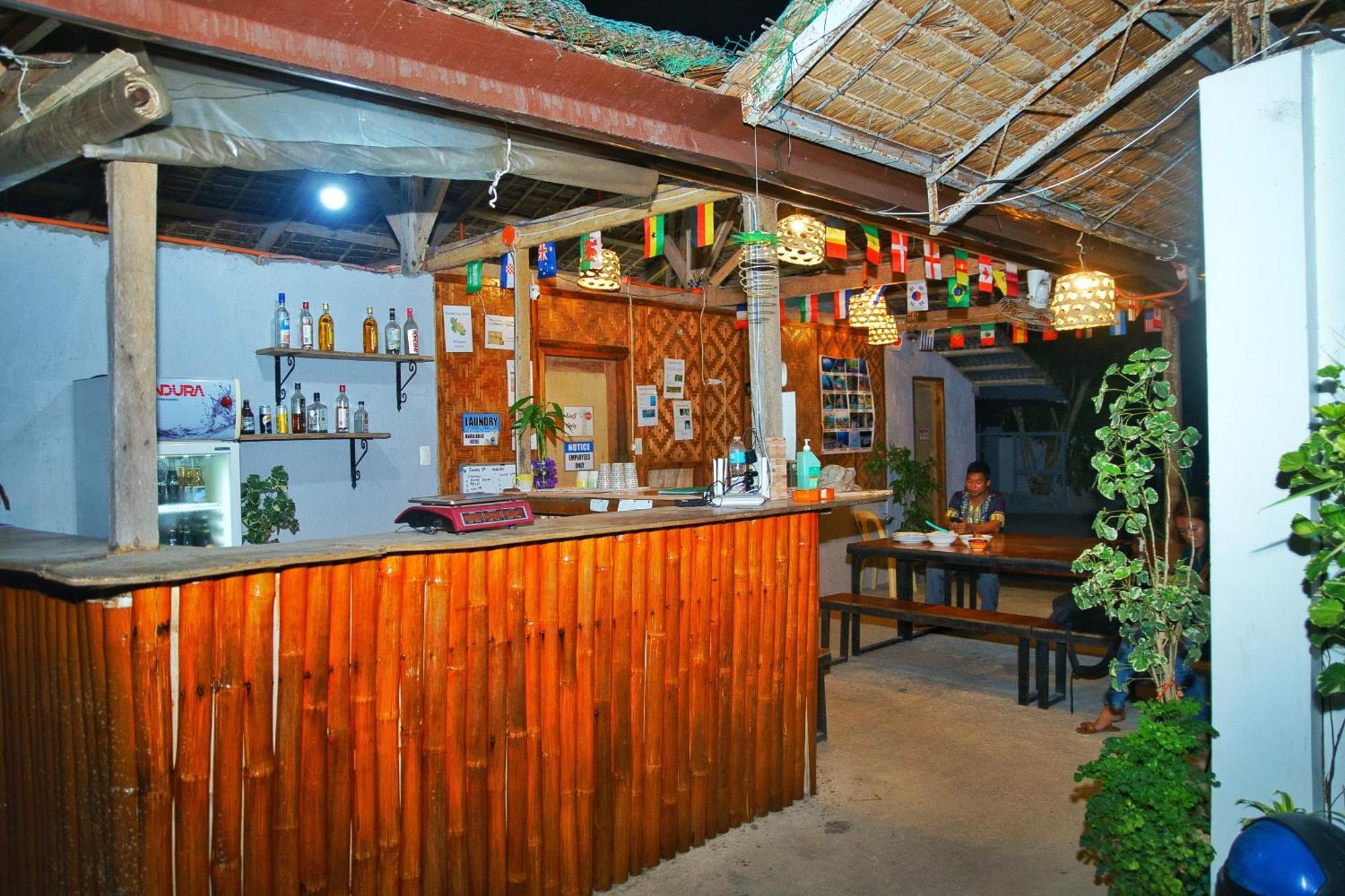 Ananas Guesthouse Моалбоал Экстерьер фото