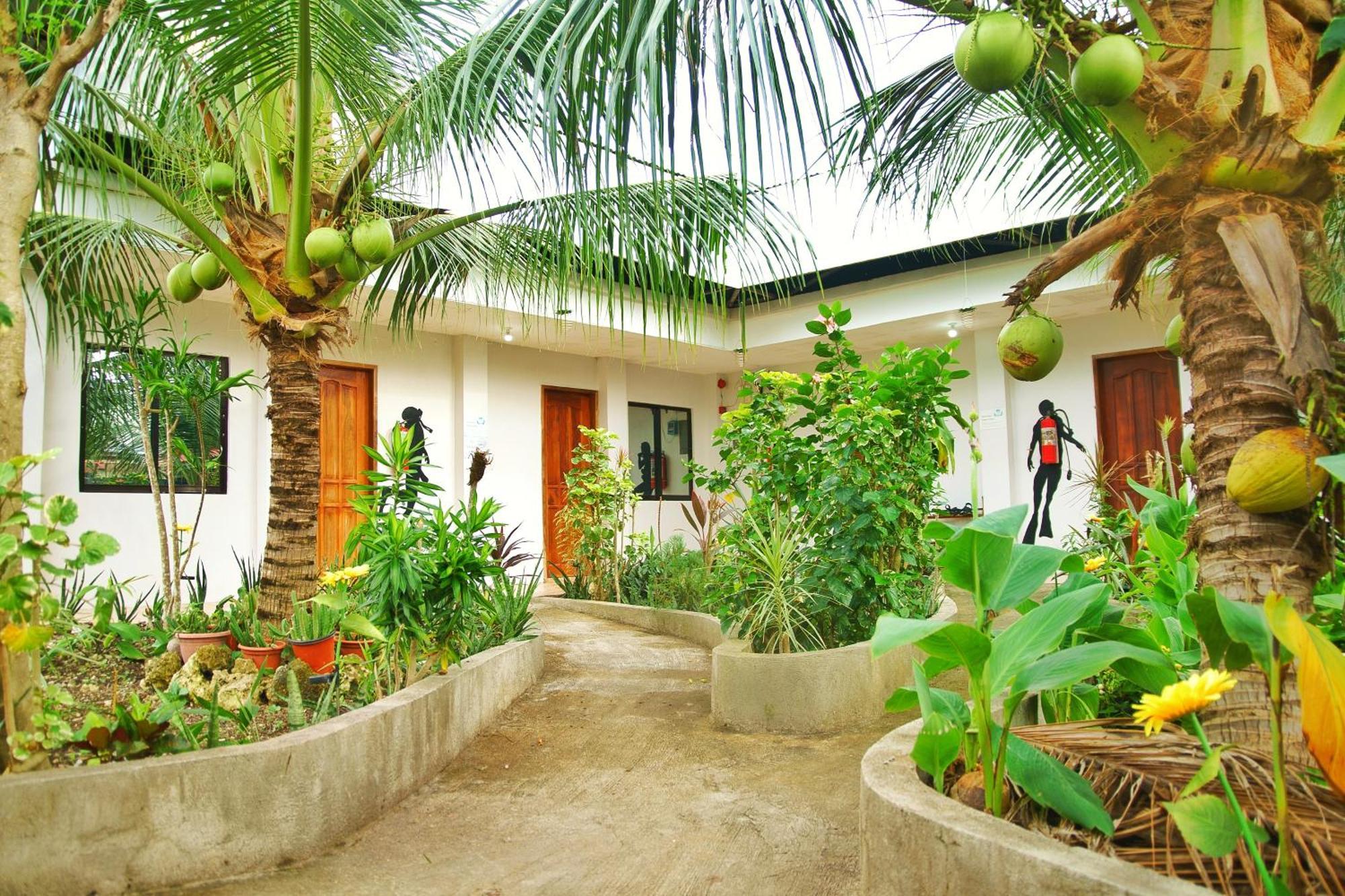 Ananas Guesthouse Моалбоал Экстерьер фото